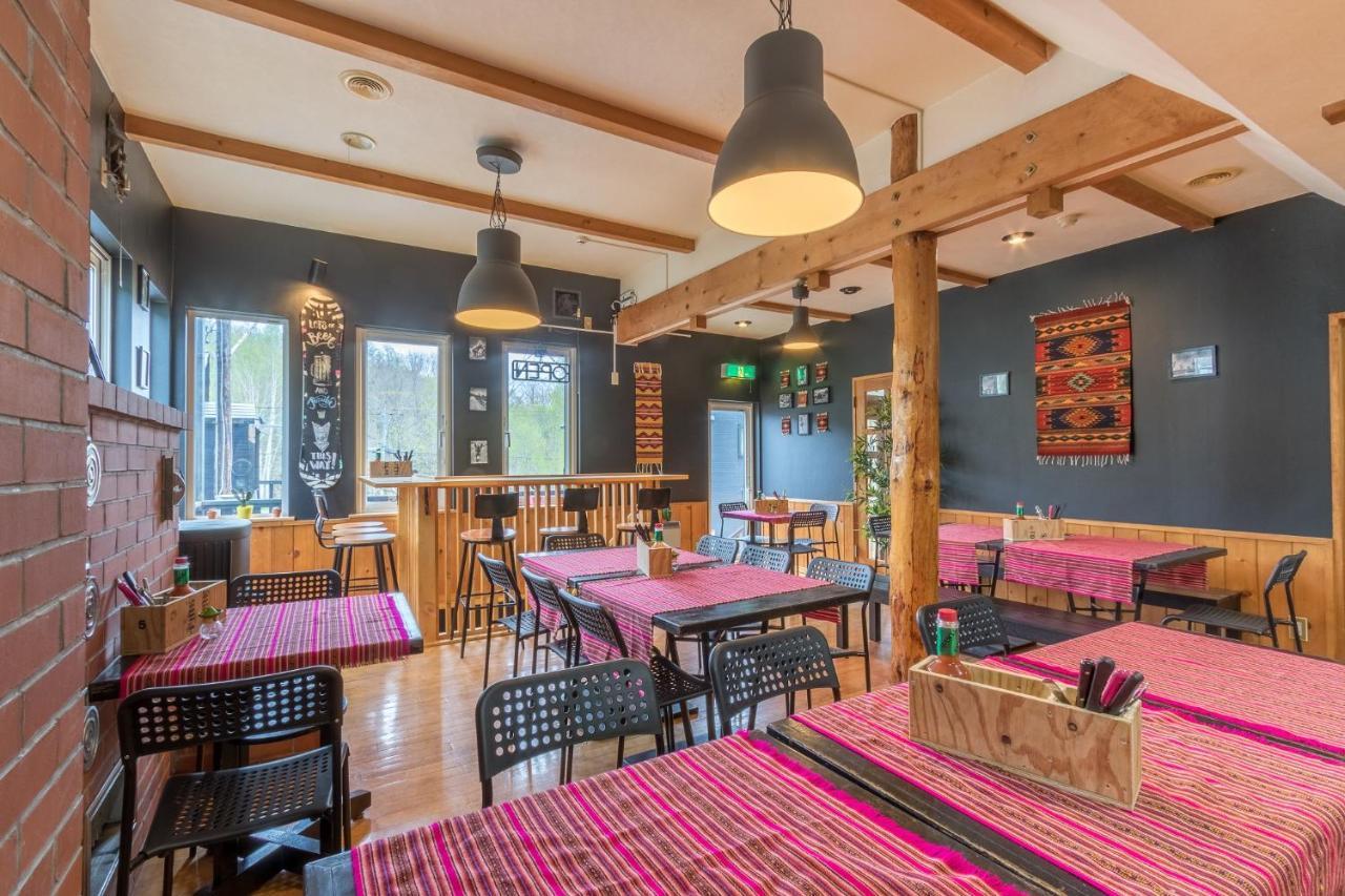 Freeride Backpackers Lodge ניסקו מראה חיצוני תמונה